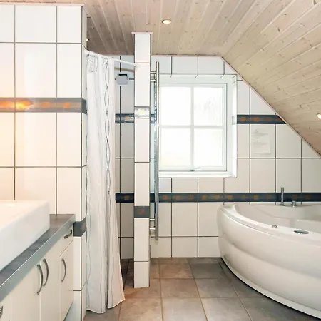 Stunning Home In Ringkobing With Sauna Prázdninový dům