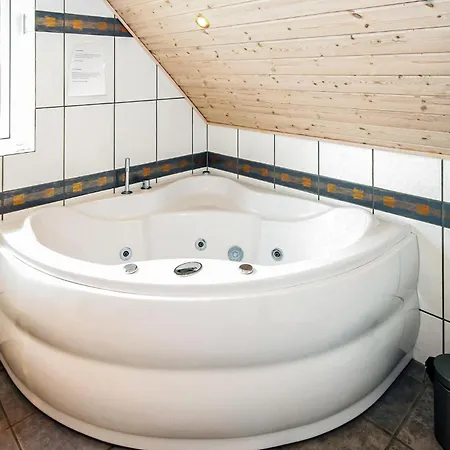 Stunning Home In Ringkobing With Sauna * Ringkøbing